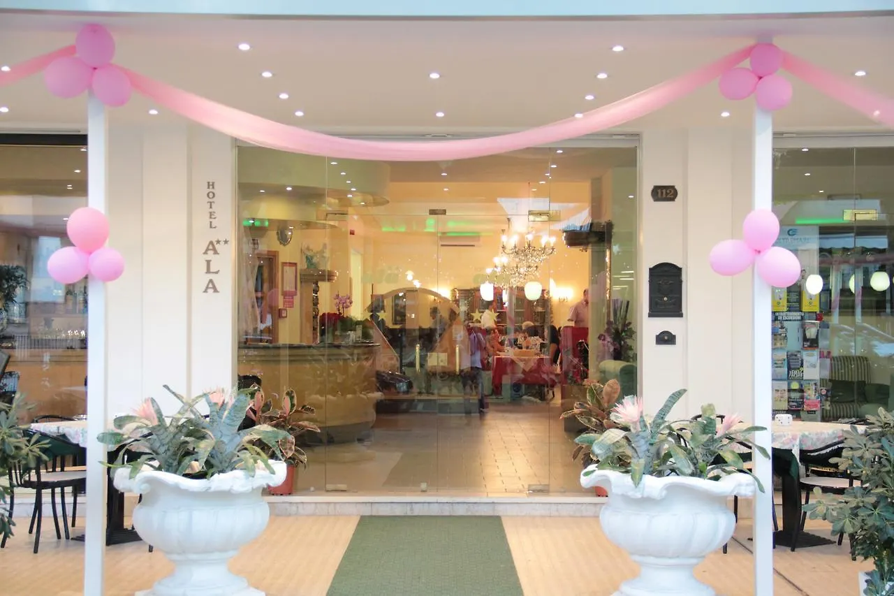 **  Hotel Ala Riccione Italia